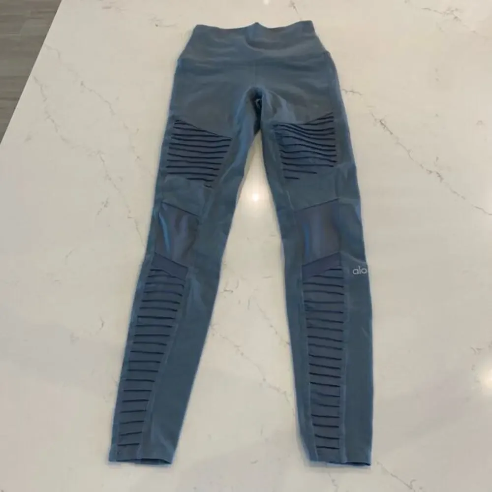 Alo Yoga High-Waist Moto‎ Leggings Size XS